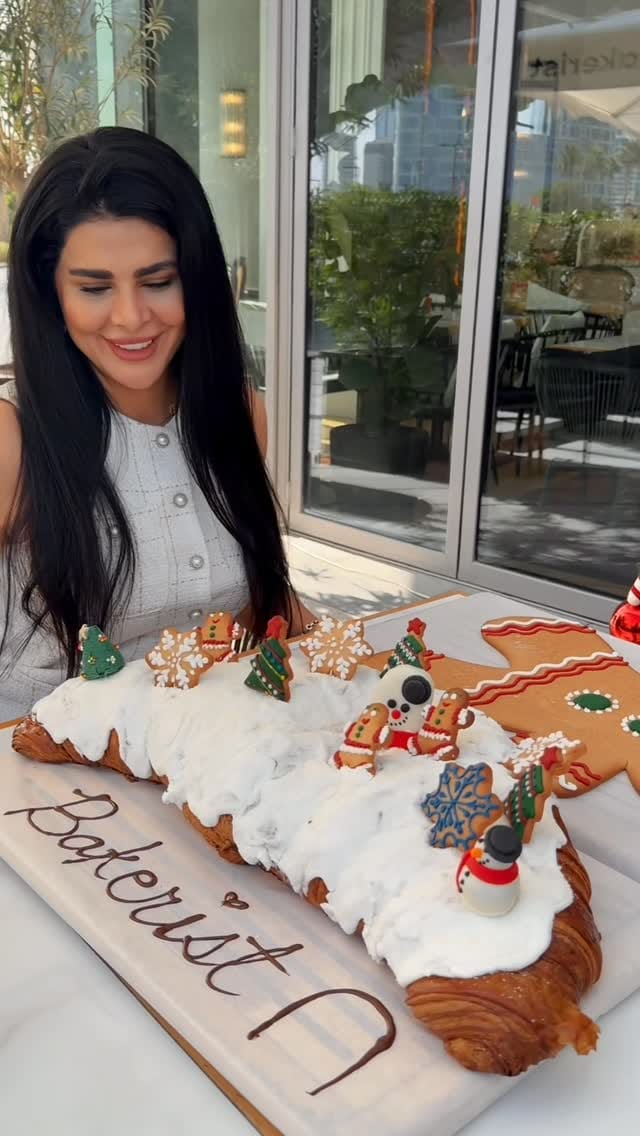 Post 3 by Narges Ahmadpour on Instagram (video)