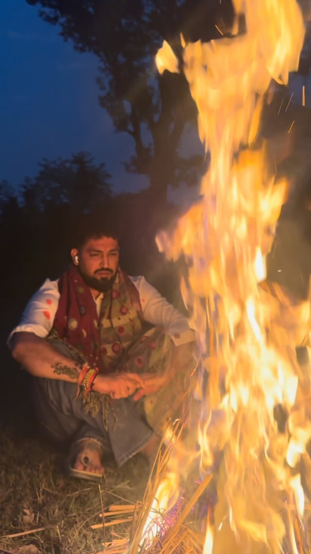 Post 5 by Abhishek Shukla on Instagram (video)