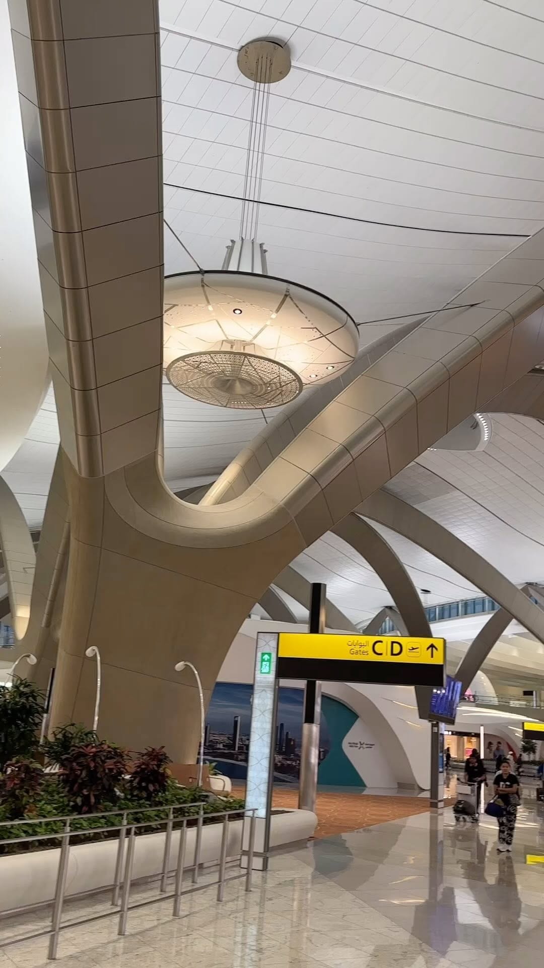 Post 8 by Hassan Badawy , Dubai Realestate 🇦🇪 on Instagram (video)