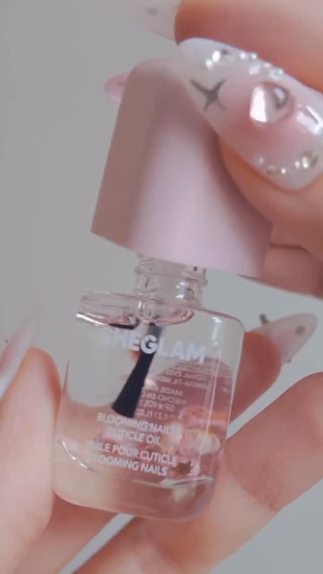 Post 9 by Glow up chalet on Instagram (video)