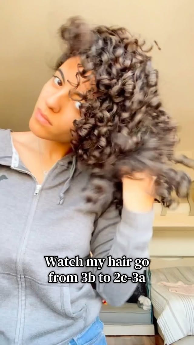 Post 2 by Hiba Stouhi on Instagram (video)