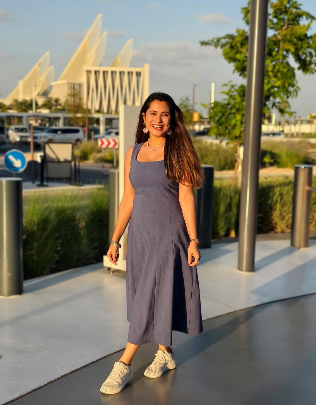 Post 4 by Savitri Roy on Instagram (carousel)