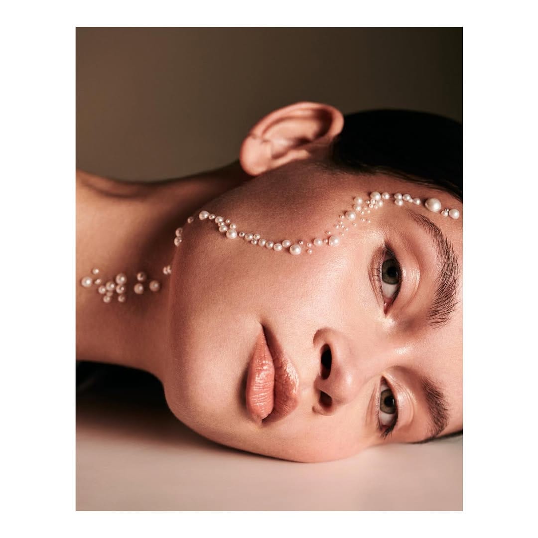 Post 5 by Lina Dahlbäck Hair & Makeup Artist on Instagram (carousel)