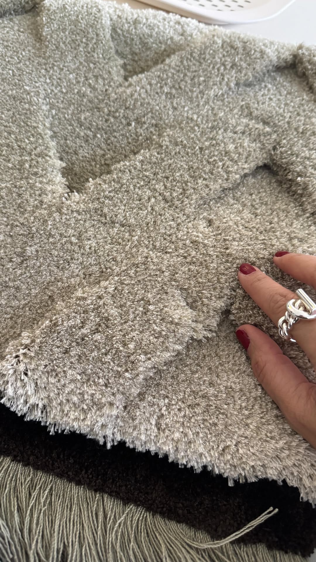 Post 5 by Sahar Ghazale on Instagram (video)