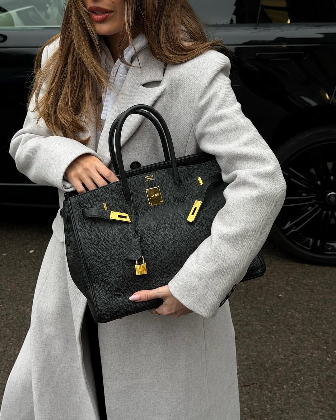 Post 5 by Luxe Cheshire on Instagram (image)