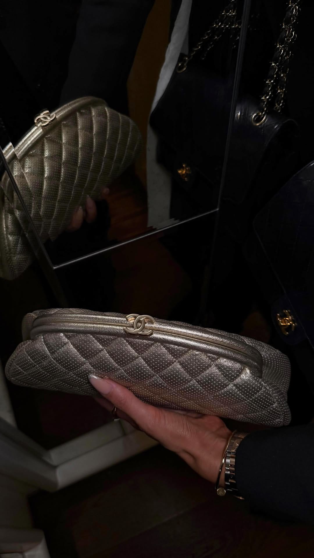 Post 6 by Luxe Cheshire on Instagram (video)