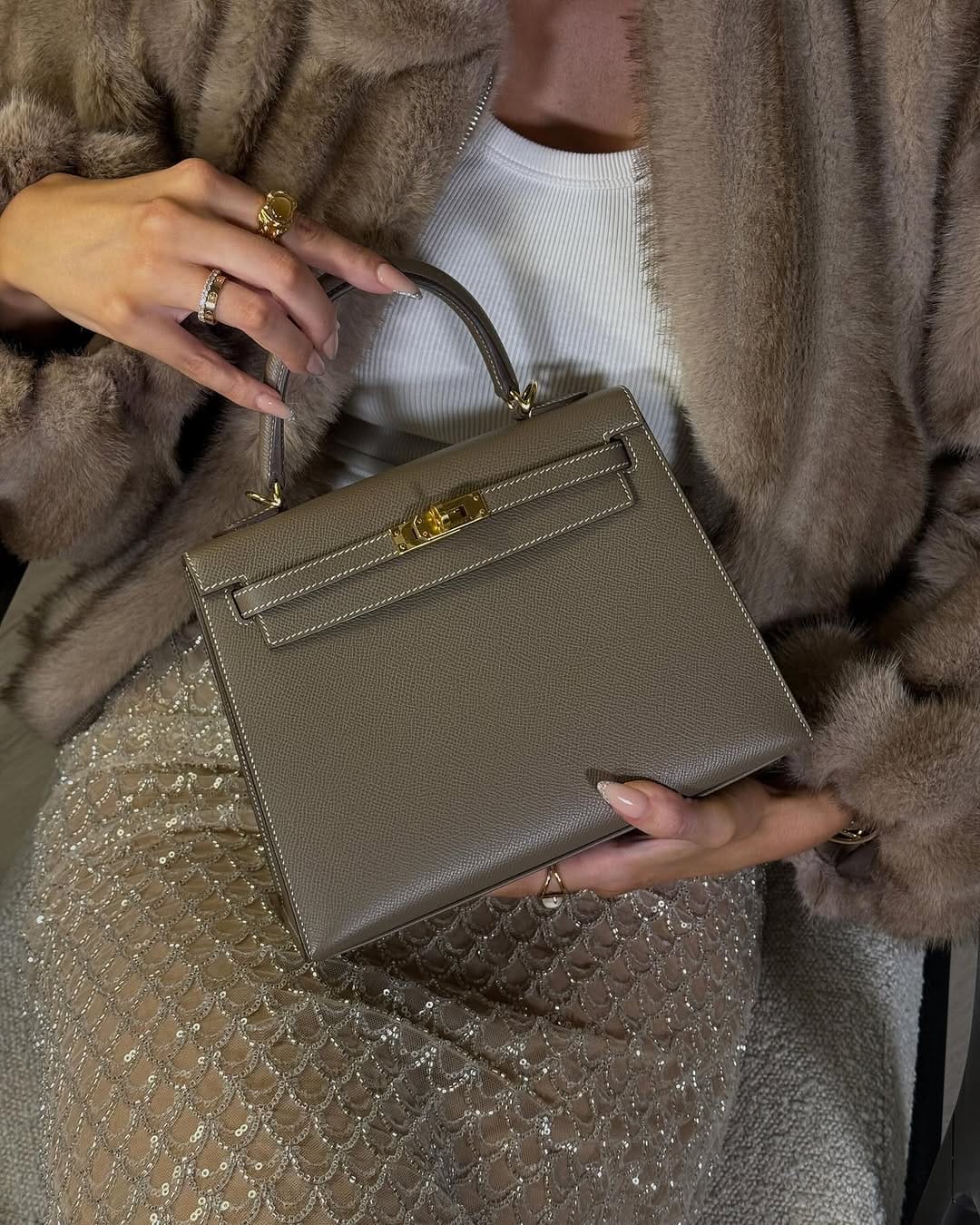Post 8 by Luxe Cheshire on Instagram (image)