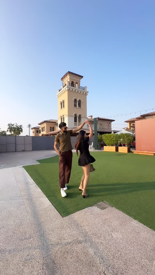 Post 6 by Shivangi Sharma on Instagram (video)