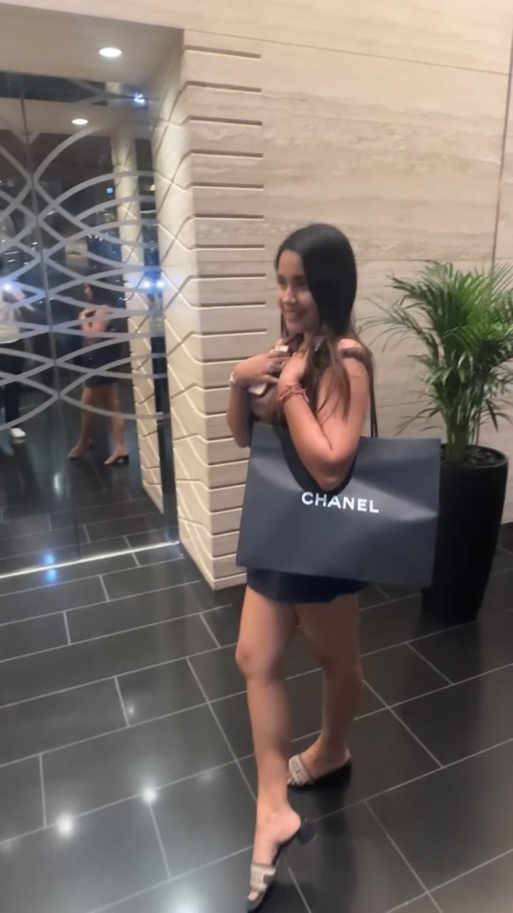 Post 5 by Shivangi Sharma on Instagram (video)