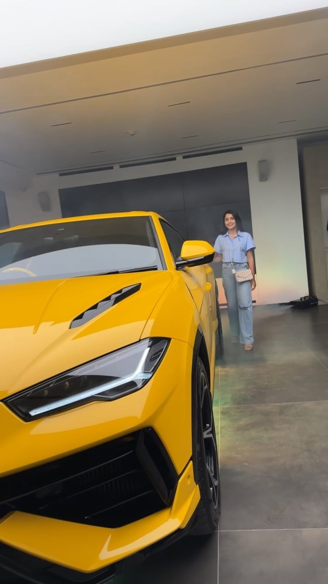 Post 9 by Shivangi Sharma on Instagram (video)