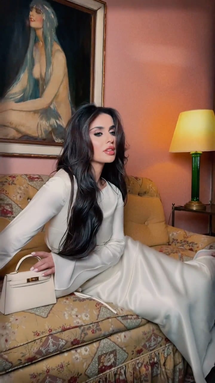 Post 9 by THE LUXURY FLAVOR on Instagram (video)