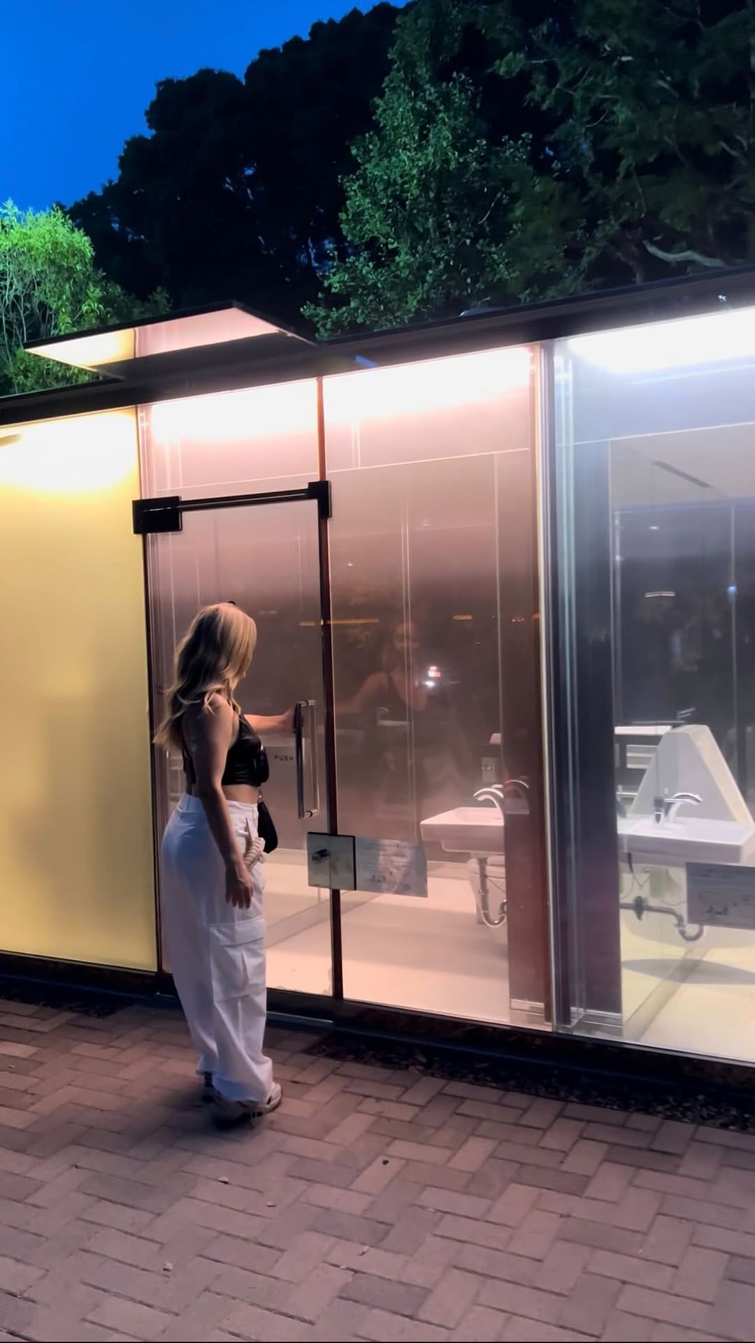 Post 9 by Comida Perrona | Jaime y Judith on Instagram (video)