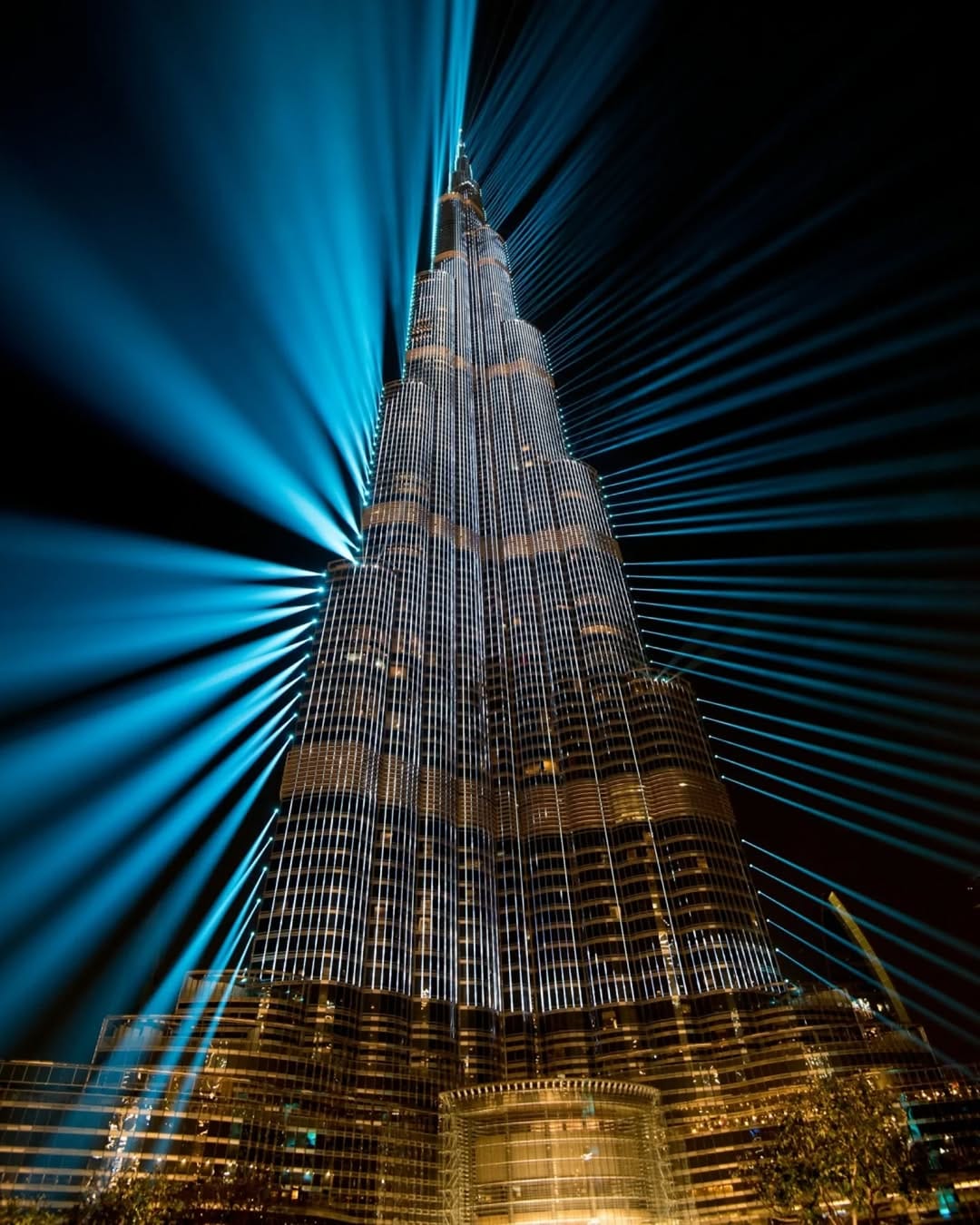 Post 5 by Your Gateway to Luxury Travel on Instagram (carousel)