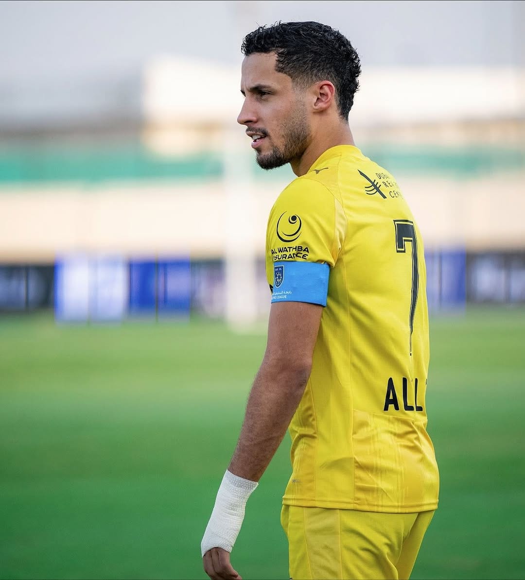 Post 10 by Ali Saleh | علي صالح on Instagram (carousel)