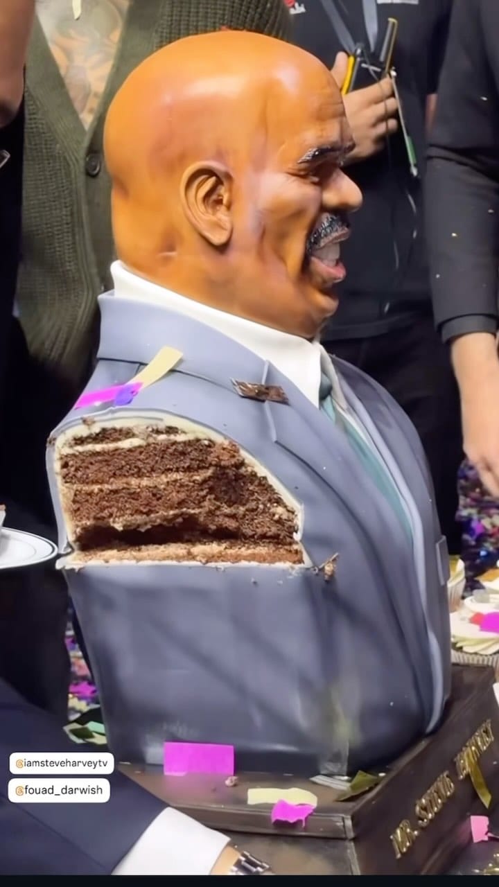 Post 10 by Bake & Cake on Instagram (video)