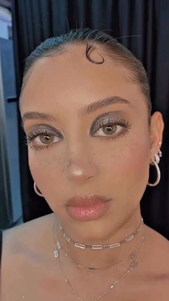 Post 3 by Dubai Makeup Artist on Instagram (video)