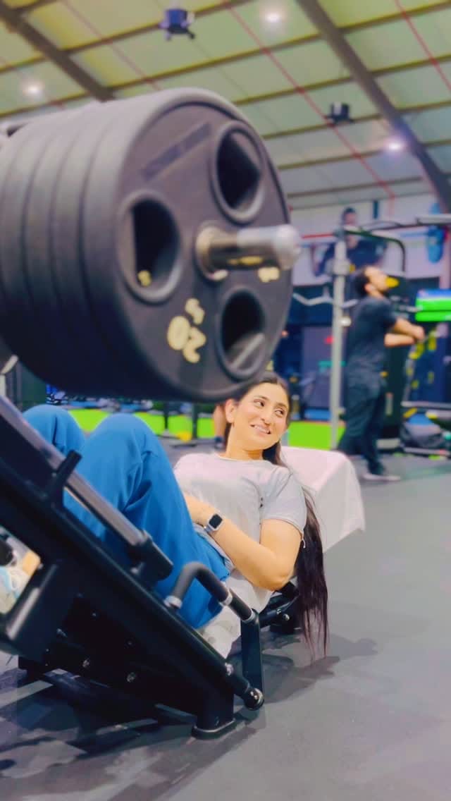 Post 9 by Shumaila Abidi 🧜🏻‍♀️ on Instagram (video)