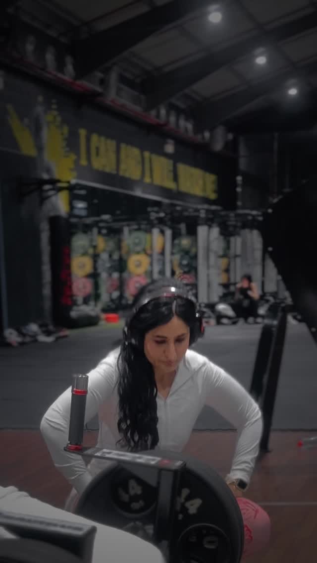 Post 6 by Shumaila Abidi 🧜🏻‍♀️ on Instagram (video)