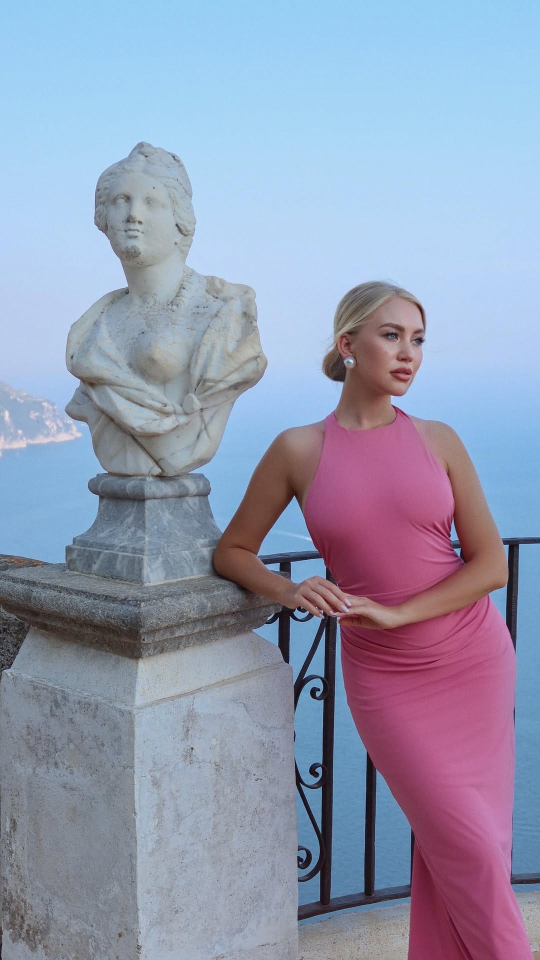 Post 4 by Anastasiya Protas| Dubai photographer|Journalist |Авторские туры on Instagram (video)