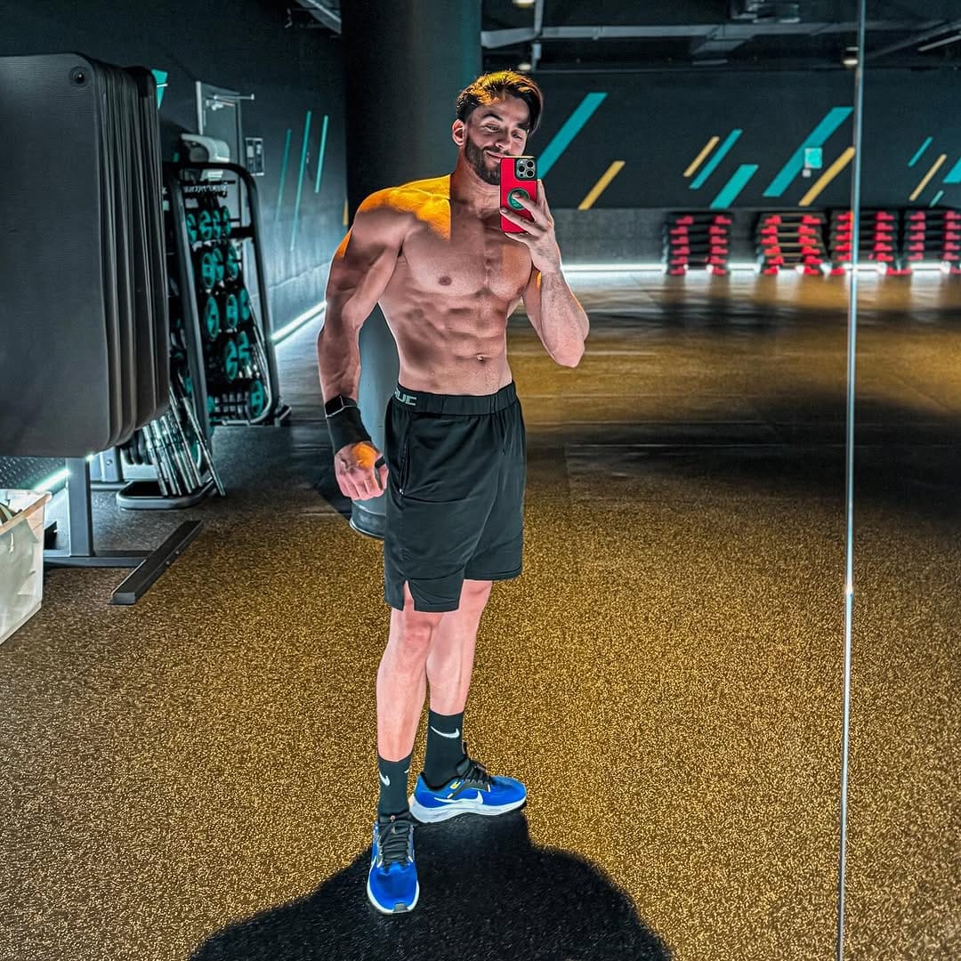 Post 4 by JAMAL EL OUADI  / FITNESS COACH 🌍 on Instagram (carousel)