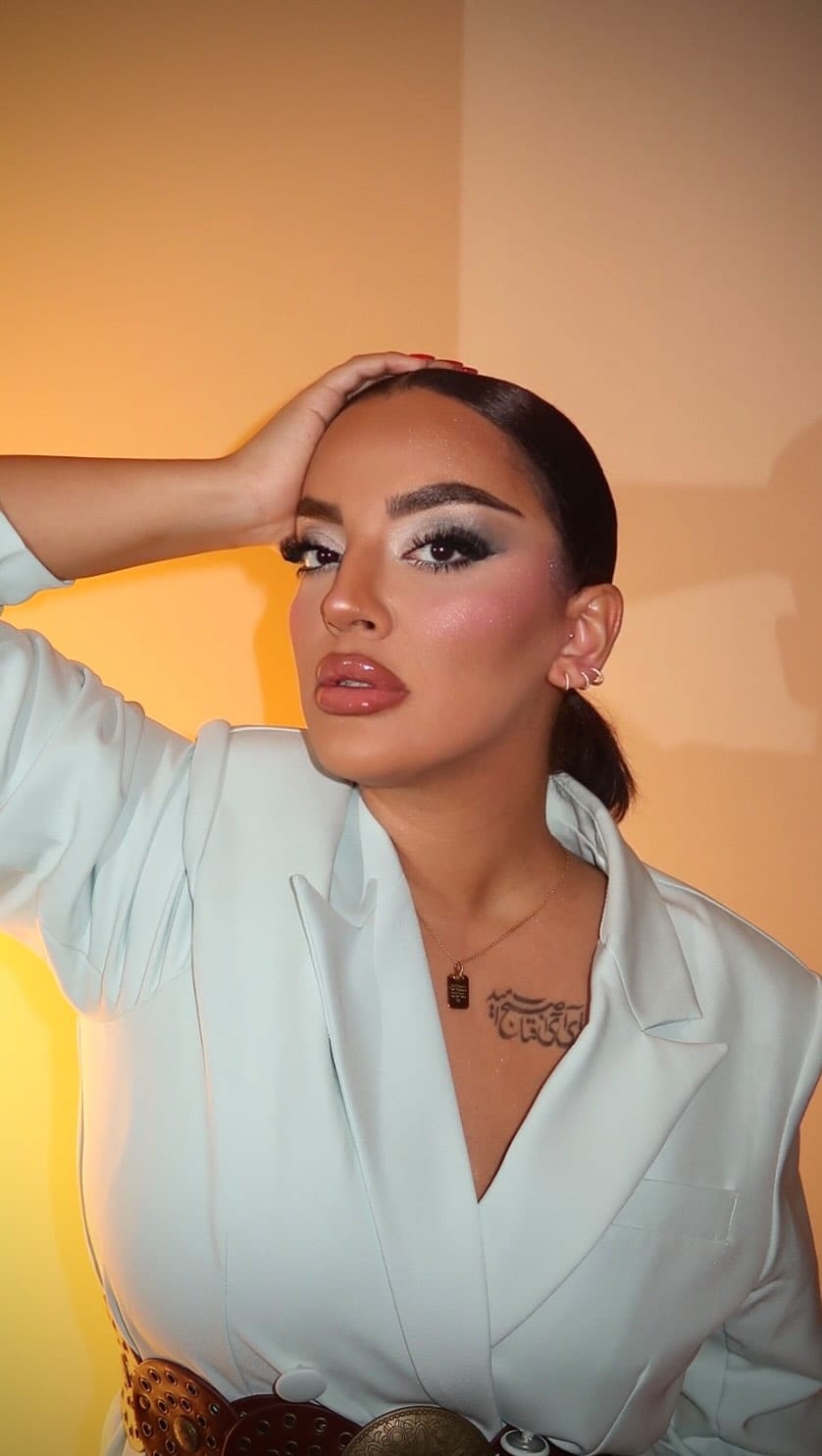 Post 3 by Aida Azarbani on Instagram (video)