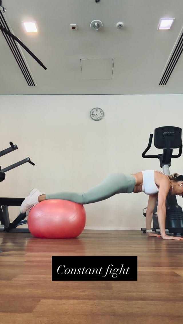 Post 6 by Joanna Burgess|Personal Trainer on Instagram (video)