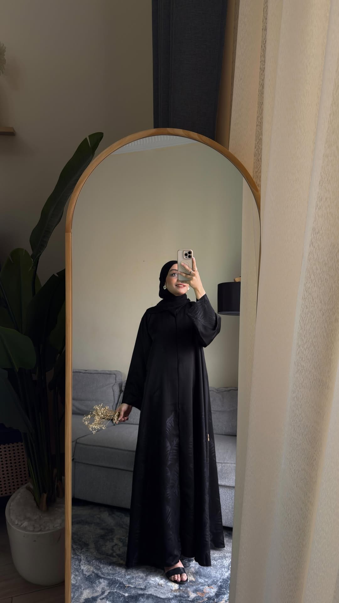 Post 8 by 𝐀𝐦𝐧𝐚 𝐓𝐚𝐡𝐢𝐫 | 𝐔𝐀𝐄 𝐂𝐨𝐧𝐭𝐞𝐧𝐭 𝐂𝐫𝐞𝐚𝐭𝐨𝐫 🇦🇪 on Instagram (video)