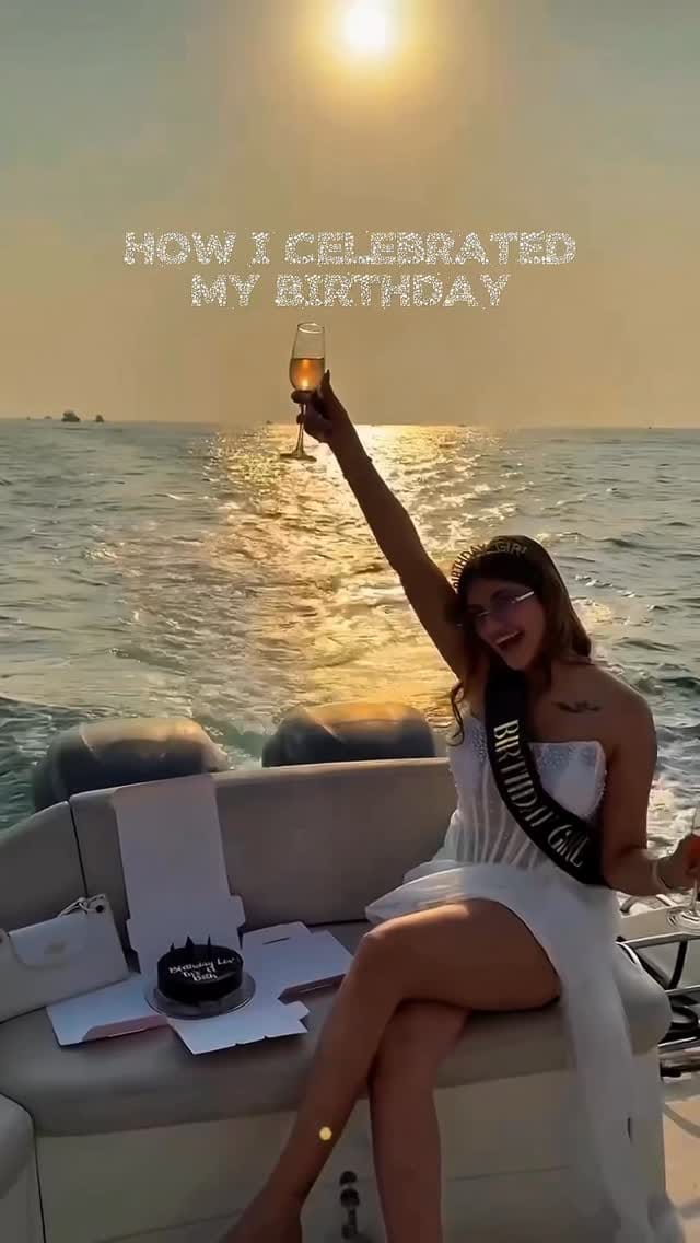 Post 2 by Bhakti Ludhrani / Myra Jaisinghani on Instagram (video)