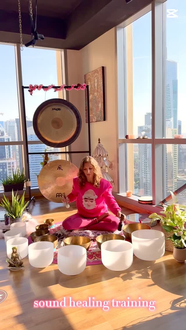 Post 9 by Karma Yoga | Dubai Marina on Instagram (video)