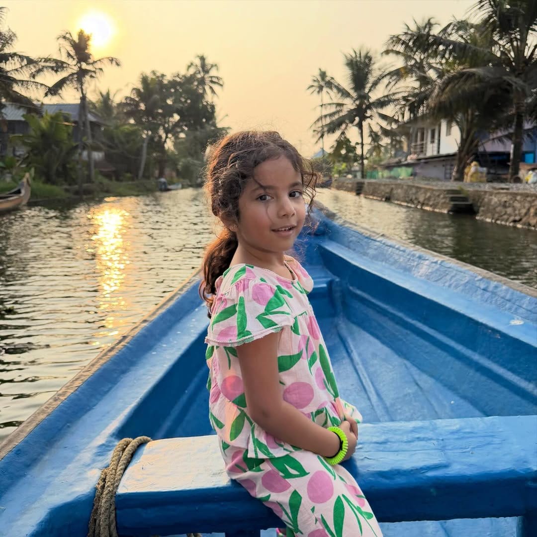 Post 6 by Eisha Ramrakhiani Kalinani on Instagram (carousel)