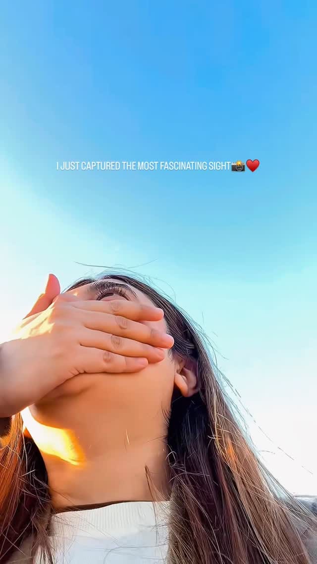 Post 6 by 𝗞𝗘𝗡𝗖𝗛𝗜 🇦🇪🇵🇰✈️ on Instagram (video)