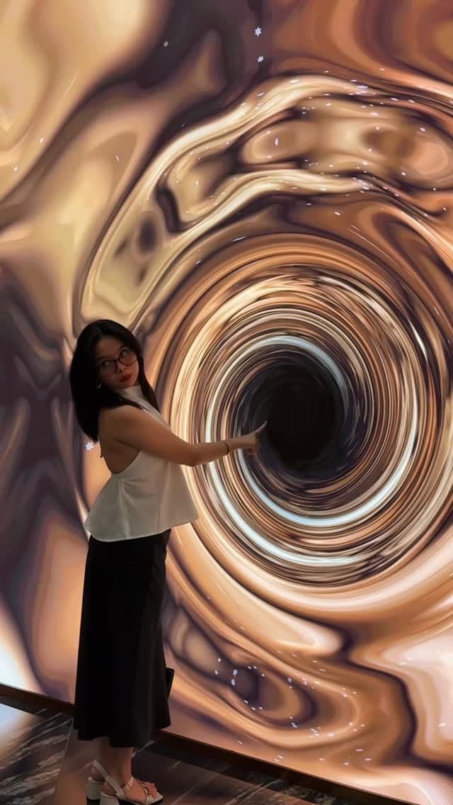 Post 9 by Claris Reyes on Instagram (video)
