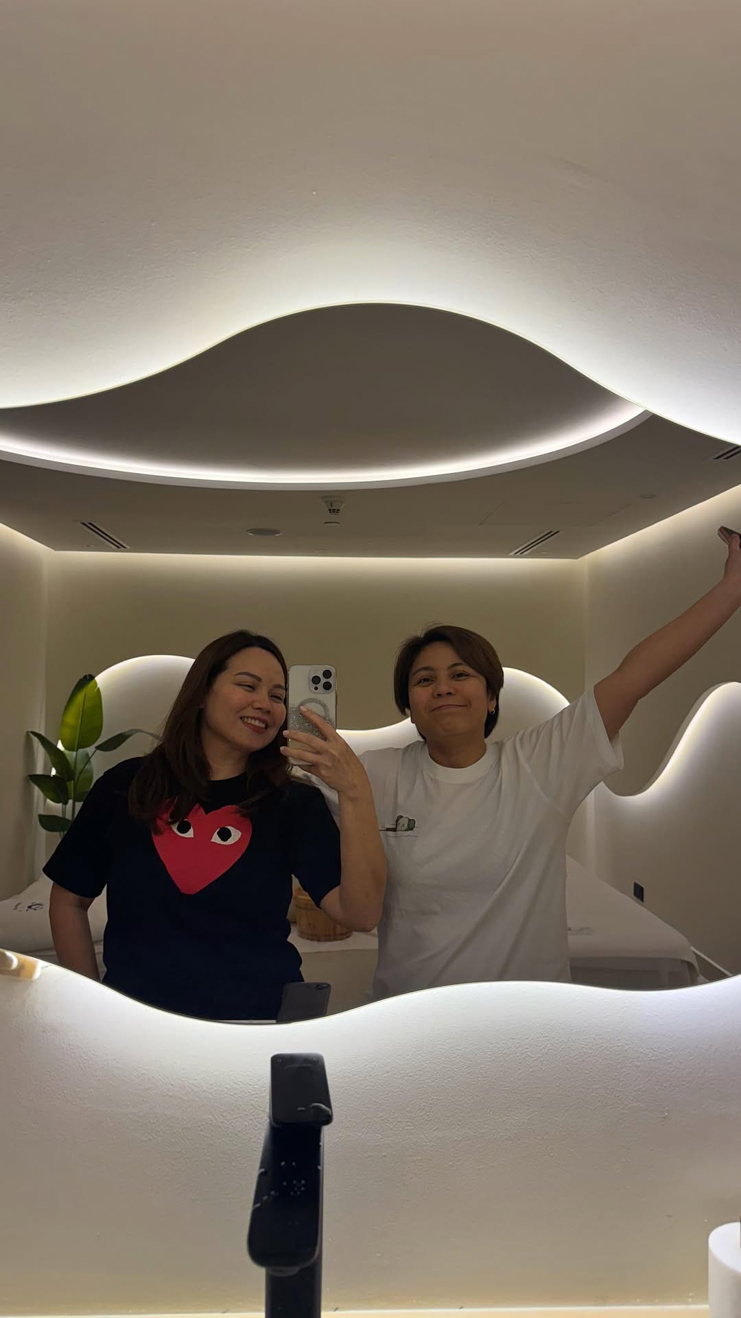 Post 10 by Claris Reyes on Instagram (video)