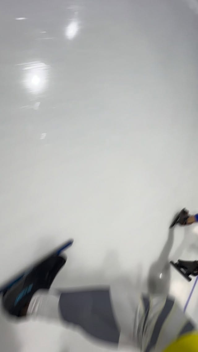 Post 9 by Roland on Instagram (video)