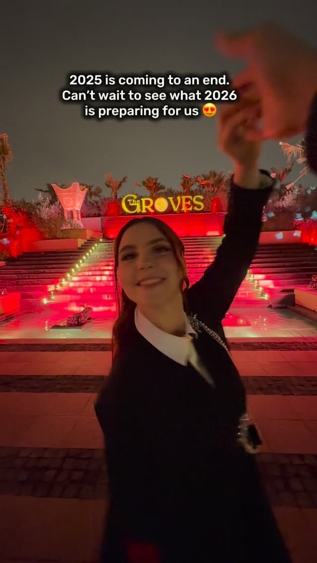 Post 2 by DASHA SAUDIA on Instagram (video)