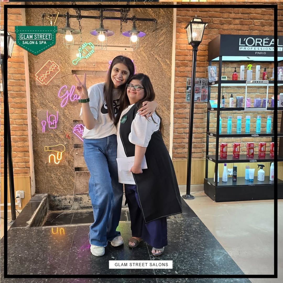 Post 2 by Ridda Zahra Naqvi on Instagram (carousel)