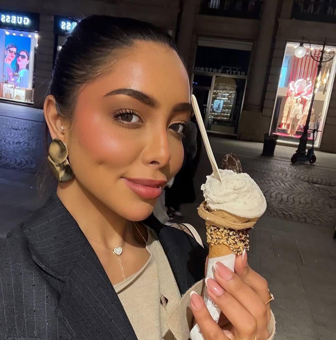 Post 6 by Norah Alshrari on Instagram (image)