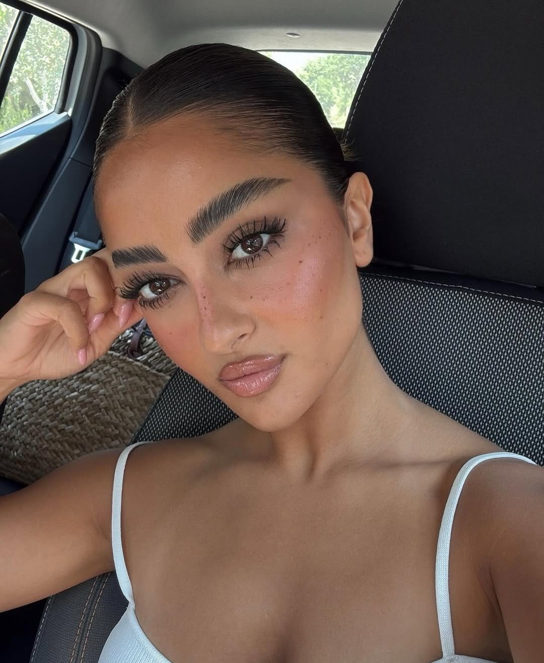 Post 9 by Nia on Instagram (image)