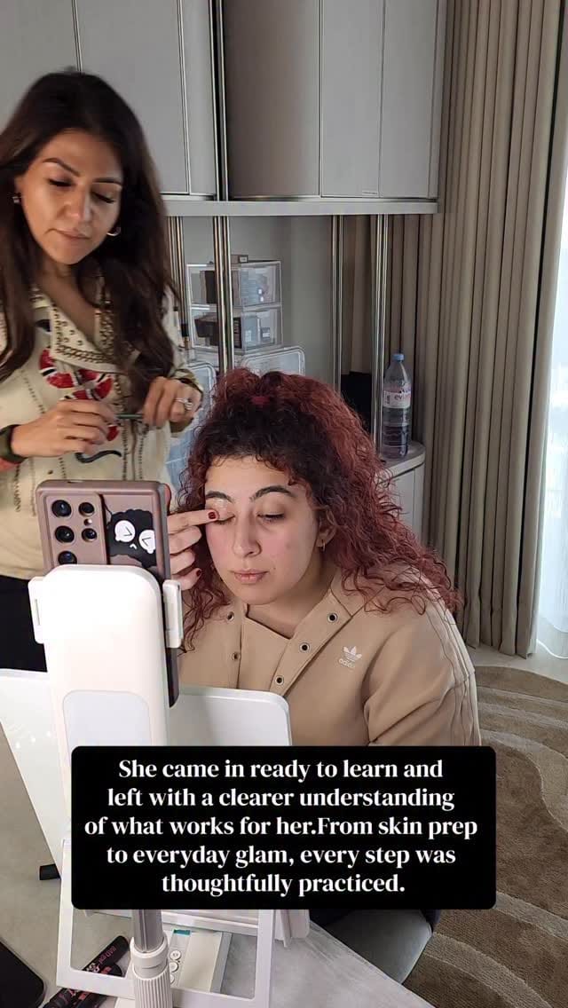 Post 5 by Saniksha Adnani 🔹 Beauty Educator For Beginners on Instagram (video)