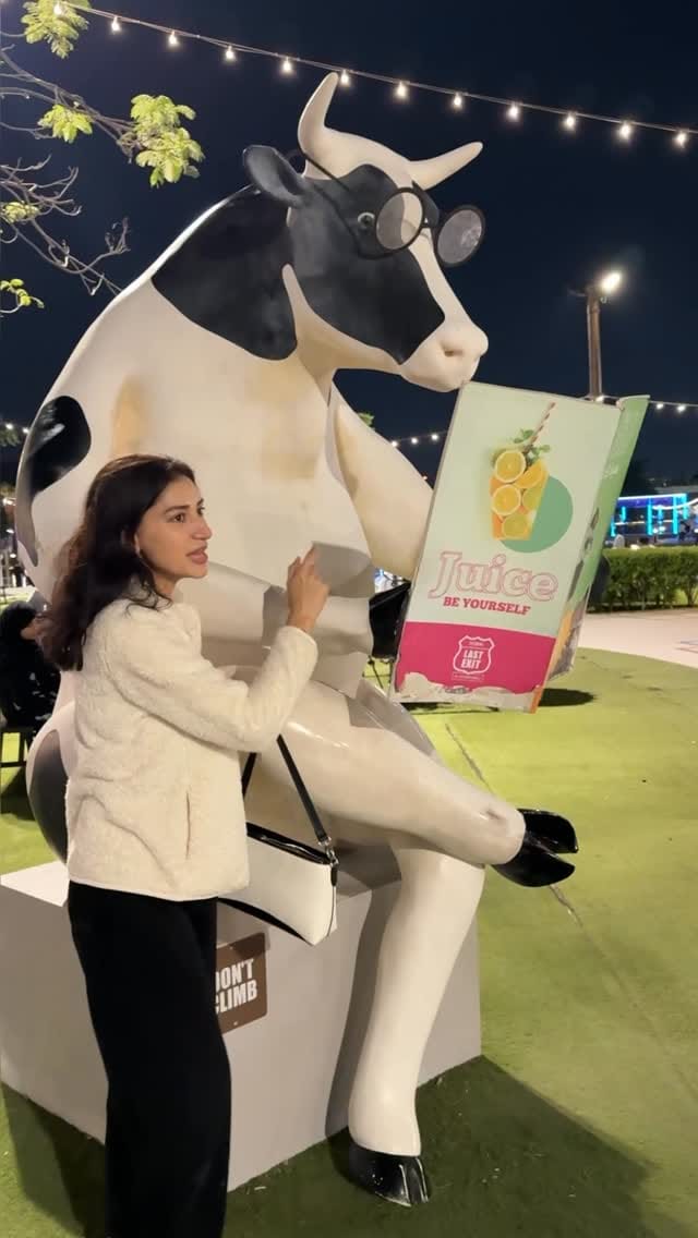 Post 4 by Nikhar Khan on Instagram (video)