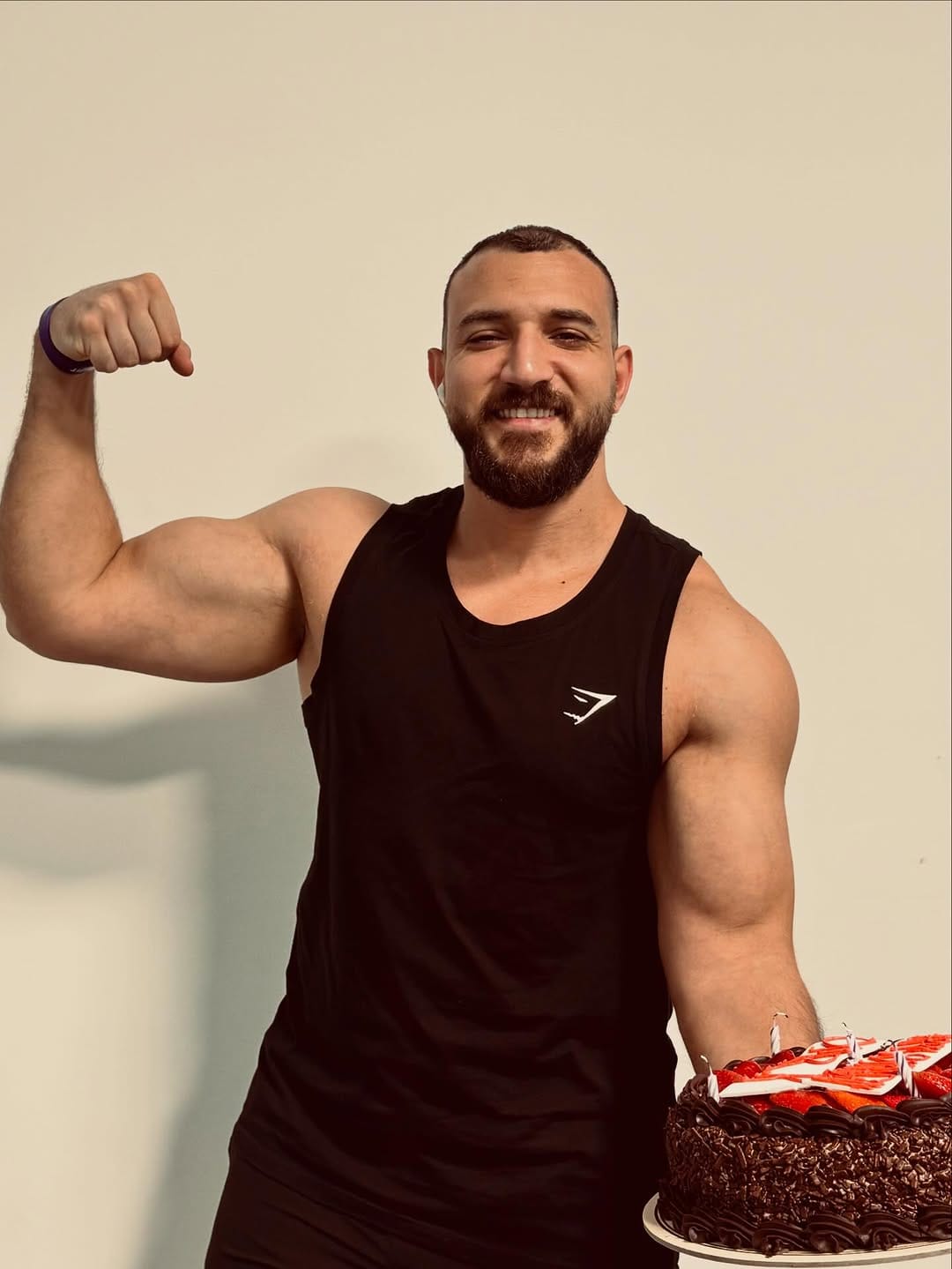 Post 4 by Omar Karram | Fitness Coach & Nutrition Specialist on Instagram (carousel)