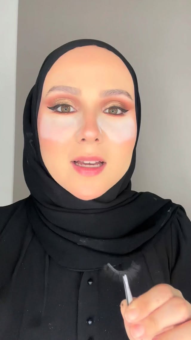 Post 4 by 🐻  🎀  𝐿𝒶𝓃𝒶 𝒽𝒶𝓃𝒾𝒻𝑒𝒽  🎀  🐻 on Instagram (video)