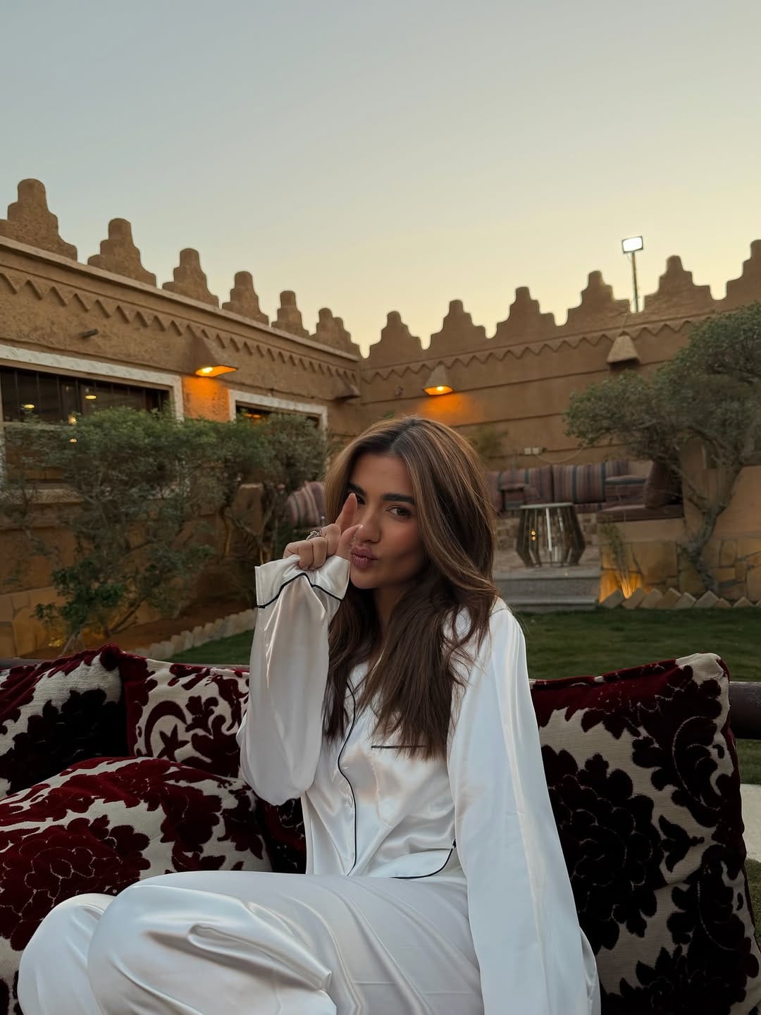 Post 4 by هويدا 🚀🌌 on Instagram (carousel)