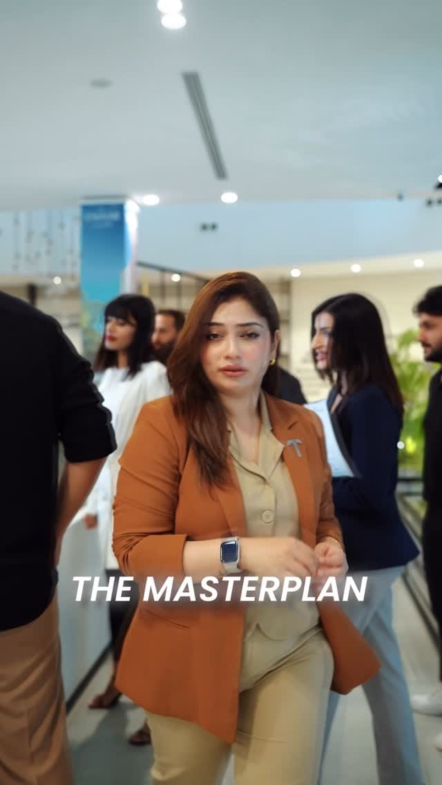 Post 7 by Hanish Qureshi on Instagram (video)
