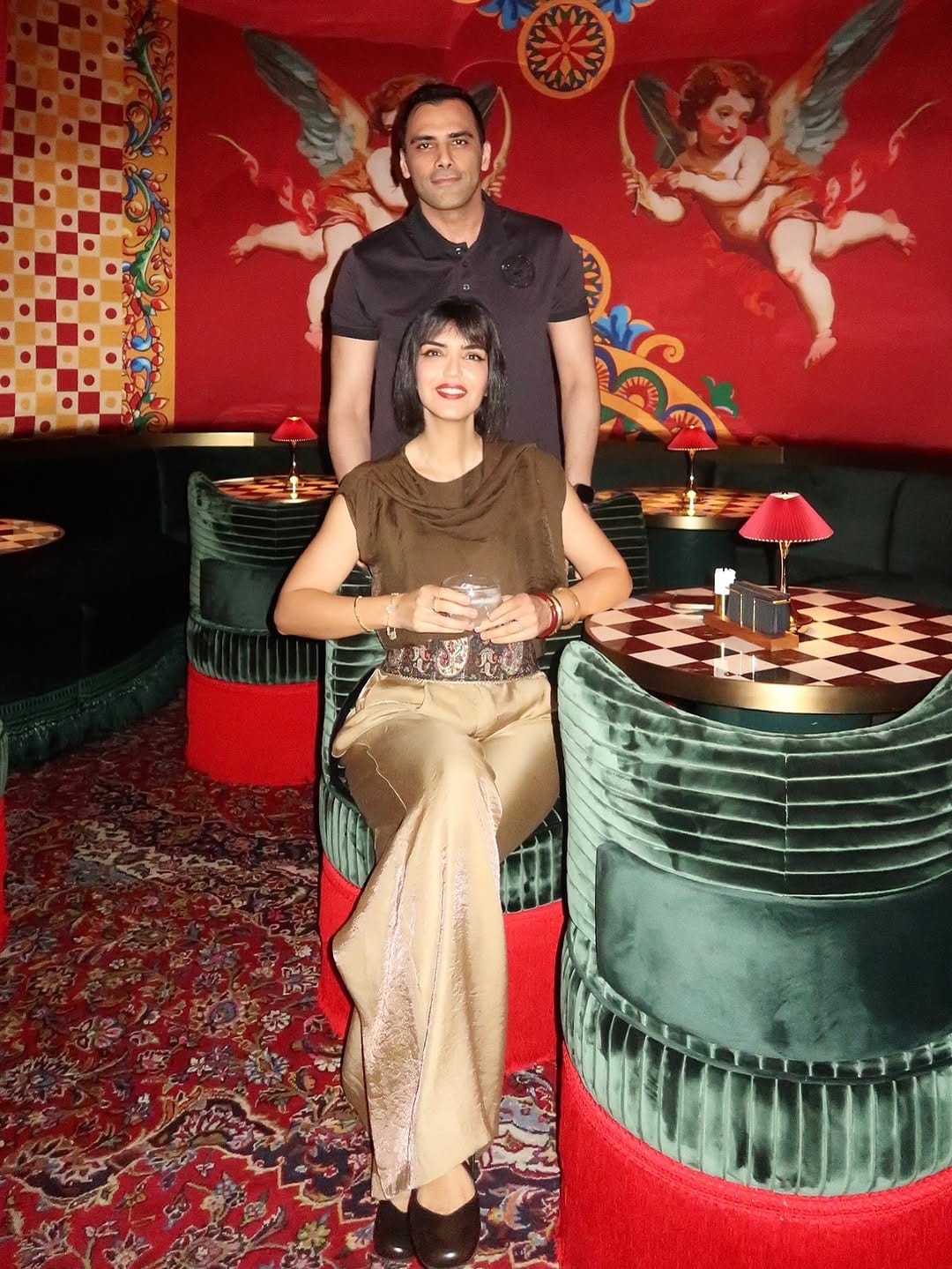 Post 9 by Zara Nikmanesh on Instagram (carousel)