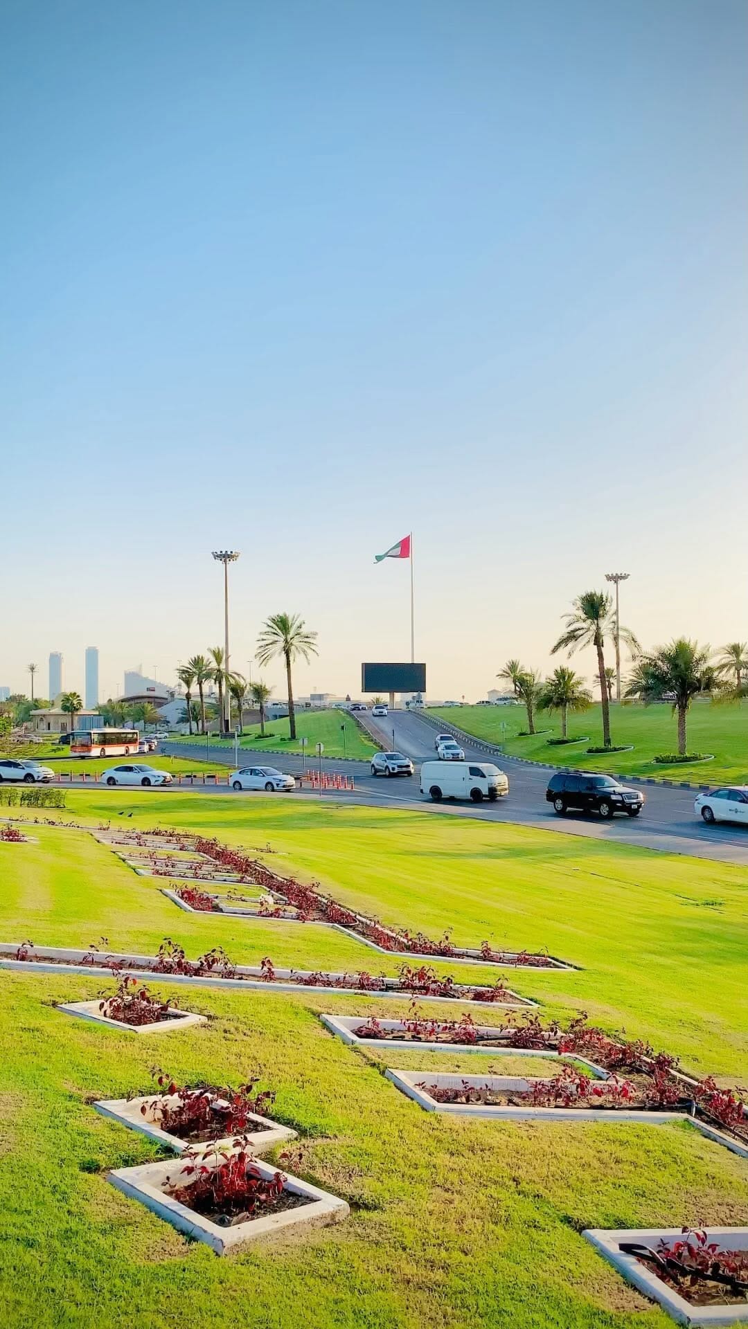 Post 10 by Sardar Taimoor on Instagram (video)