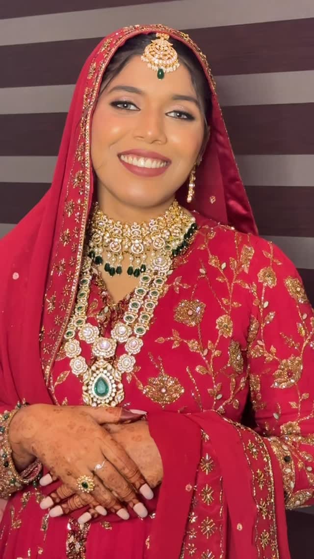 Post 2 by FINAZ BRIDAL STUDIO on Instagram (video)