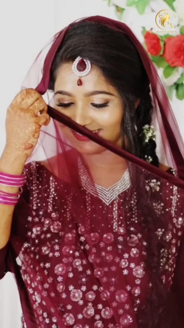 Post 3 by Parveen Sidhik on Instagram (video)
