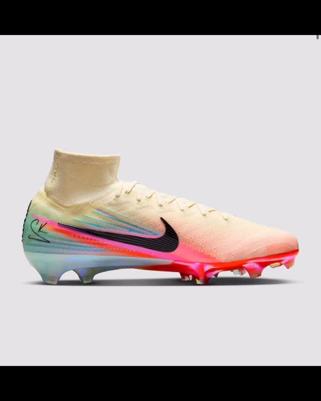 Post 6 by football boots.uae on Instagram (video)