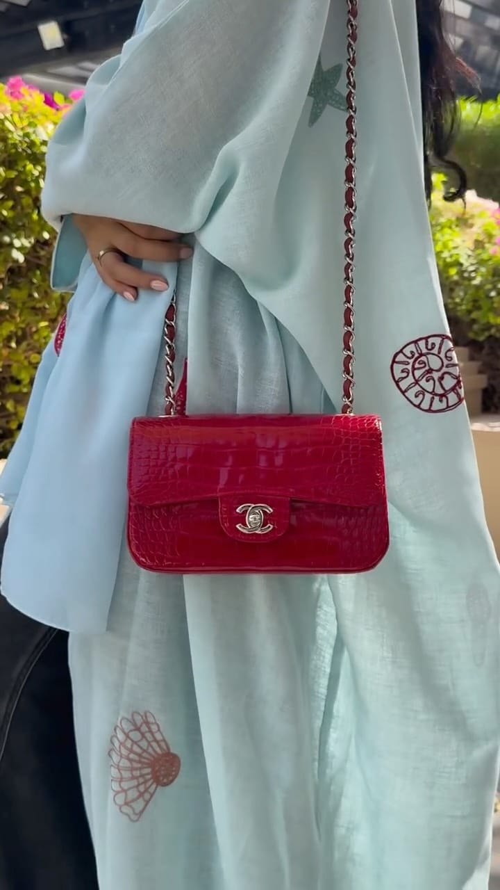 Post 10 by Sourced By Amal  🇦🇪 on Instagram (video)